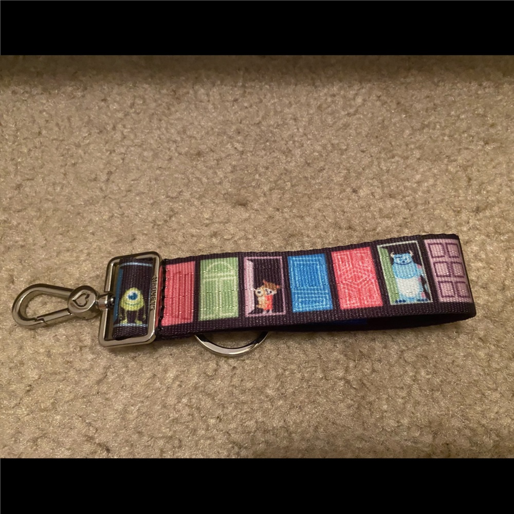 Harveys Monsters INC keychain EUC